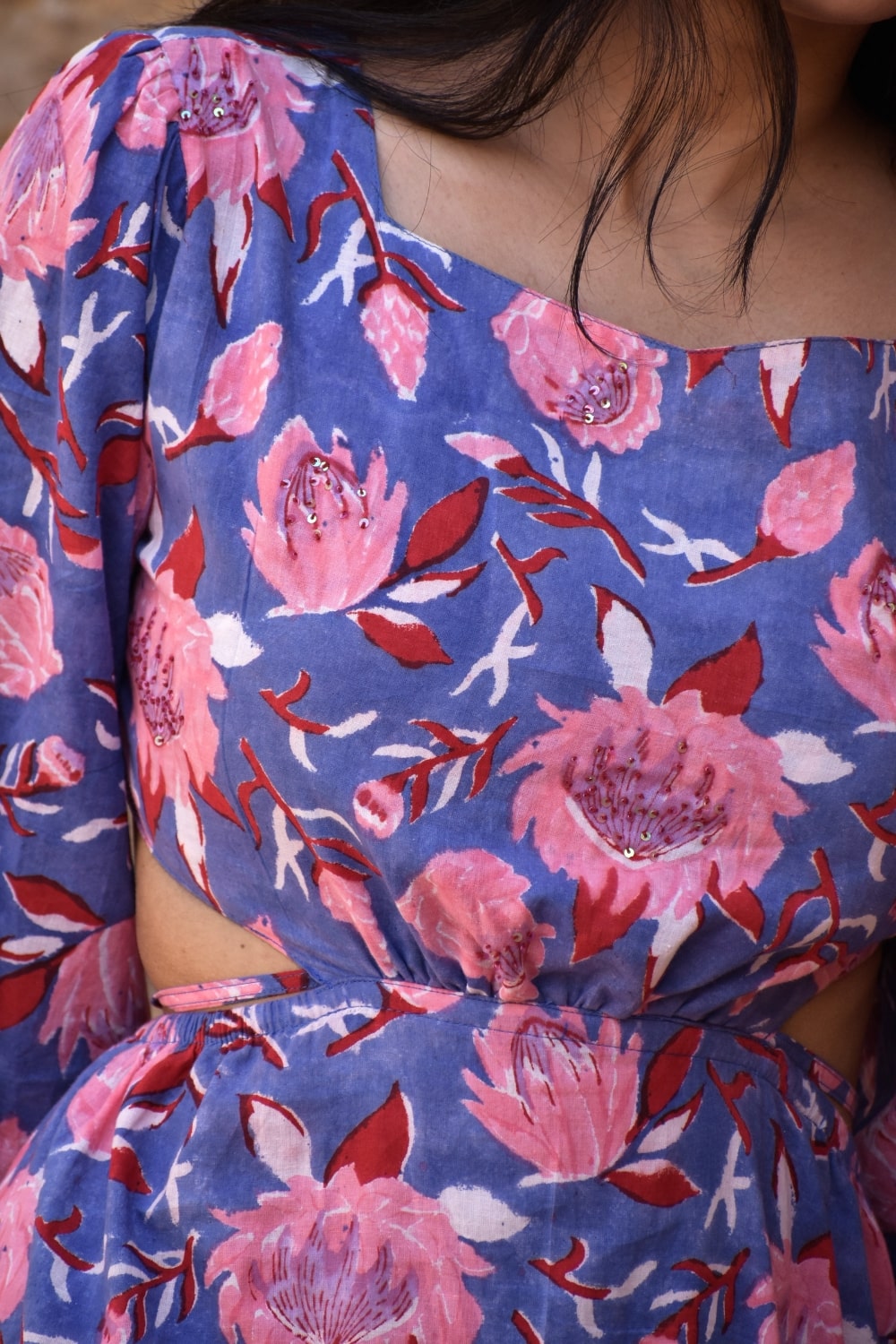 75% OFF on VICHITA Women's Sleeveless Flare Cut Dress| Solid V-Neck Ruffled  Slit Maxi Dress for Girl on Amazon | PaisaWapas.com